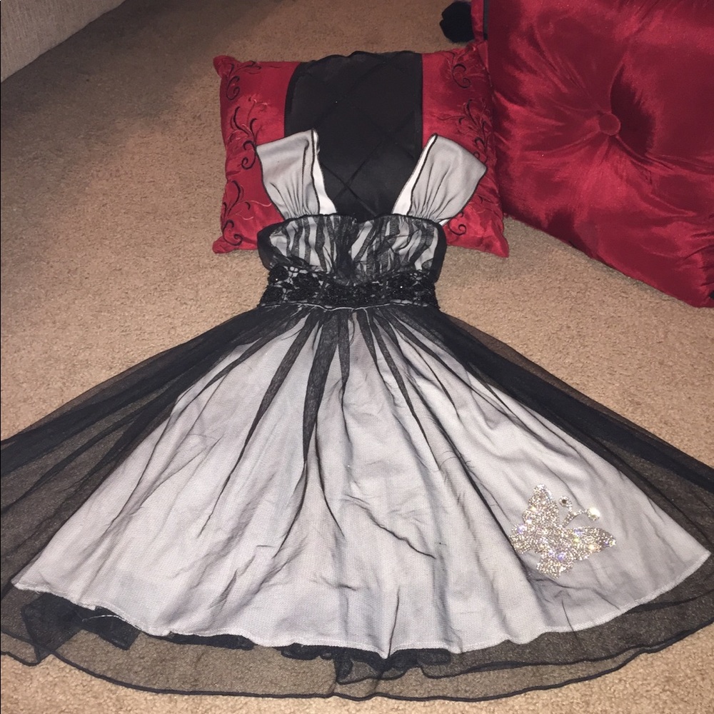 Dress🖤🖤🖤 - Picture 2 of 7